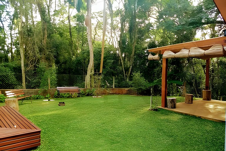 Refúgio com Hidro e Lareira na Serra da Cantareira