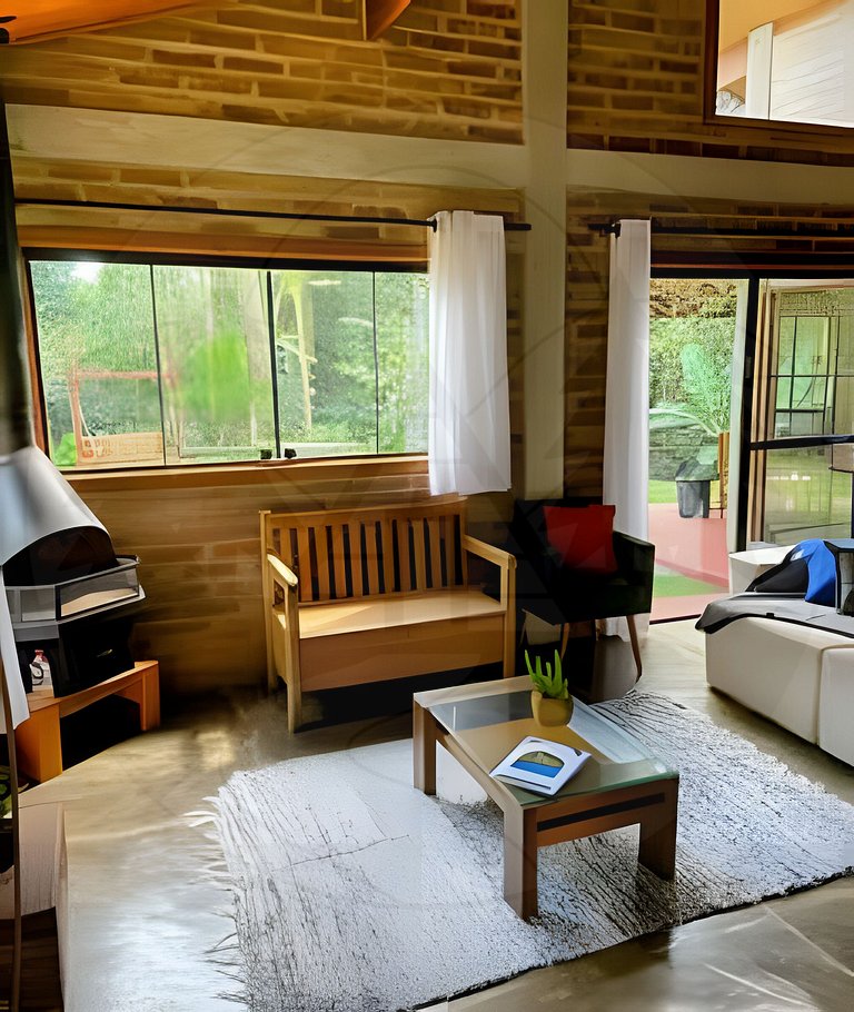 Refúgio com Hidro e Lareira na Serra da Cantareira