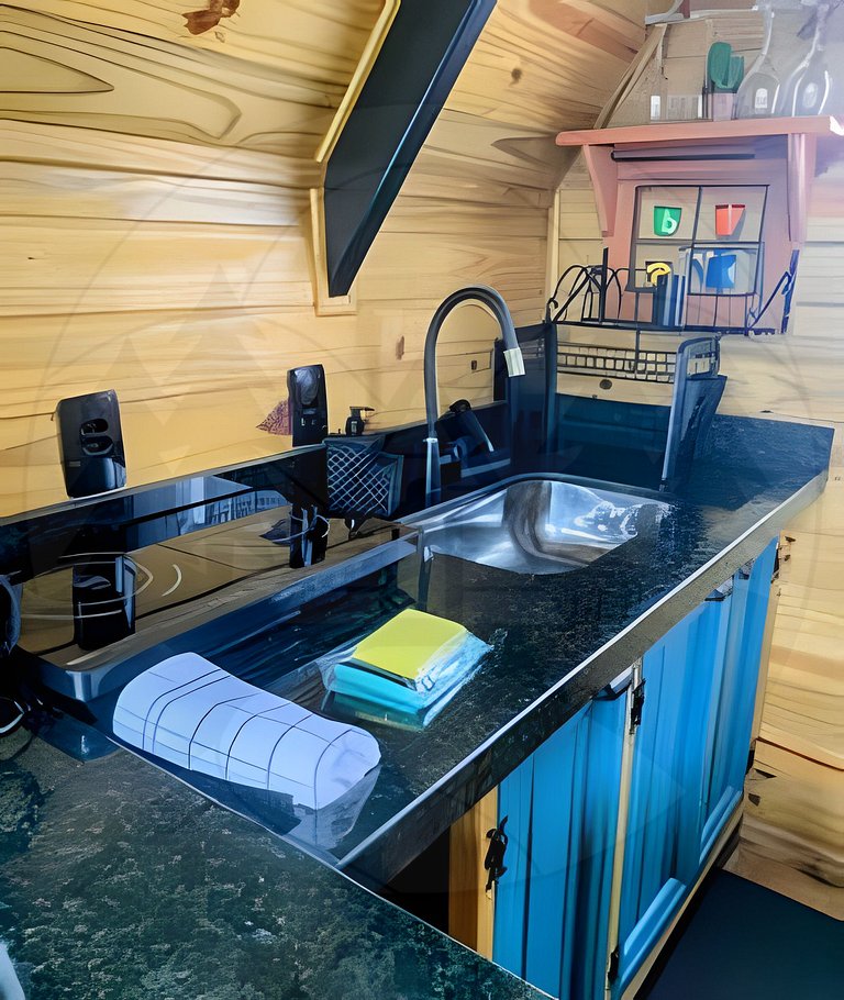 Cabana c/ Hidro, Lareira e Café na Rota do Vinho