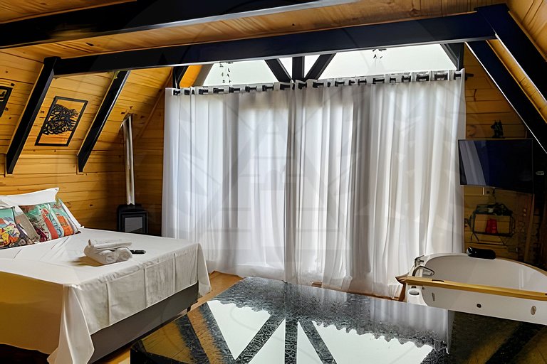 Cabana c/ Hidro, Lareira e Café na Rota do Vinho