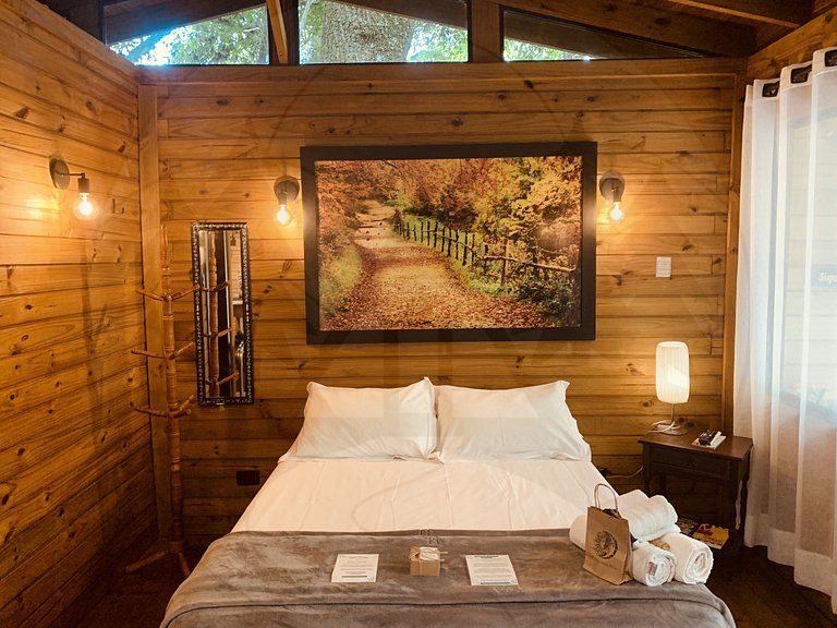 Cabana na Serra da Cantareira com Hidro e Lareira