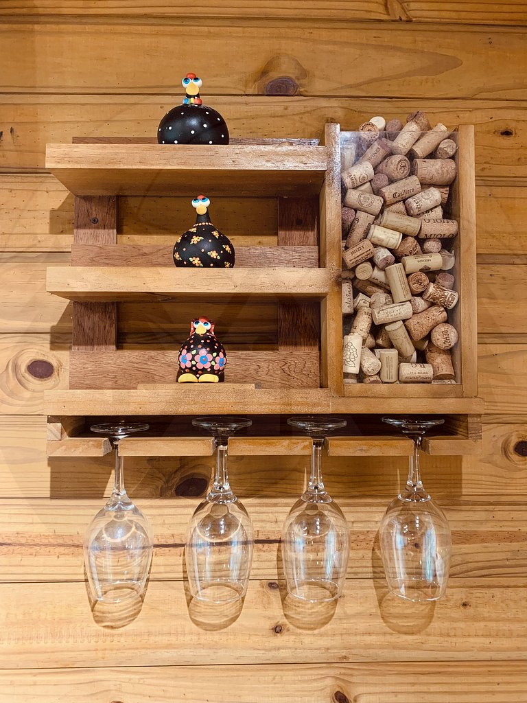 Cabana na Serra da Cantareira com Hidro e Lareira