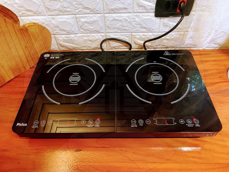 Cabana na Serra da Cantareira com Hidro e Lareira