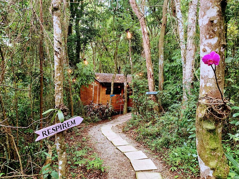 Cabana na Serra da Cantareira com Hidro e Lareira