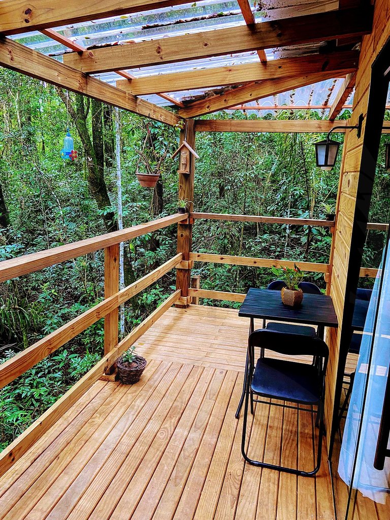 Cabana na Serra da Cantareira com Hidro e Lareira