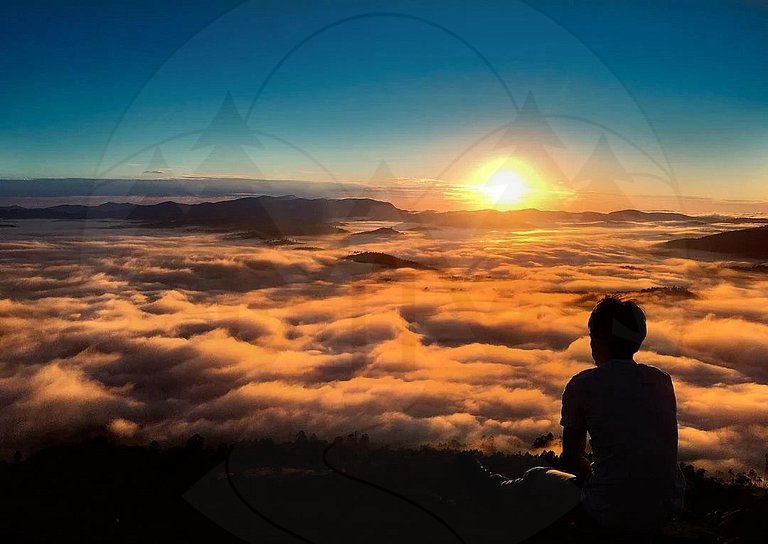 Cabana na Serra da Cantareira com Hidro e Lareira
