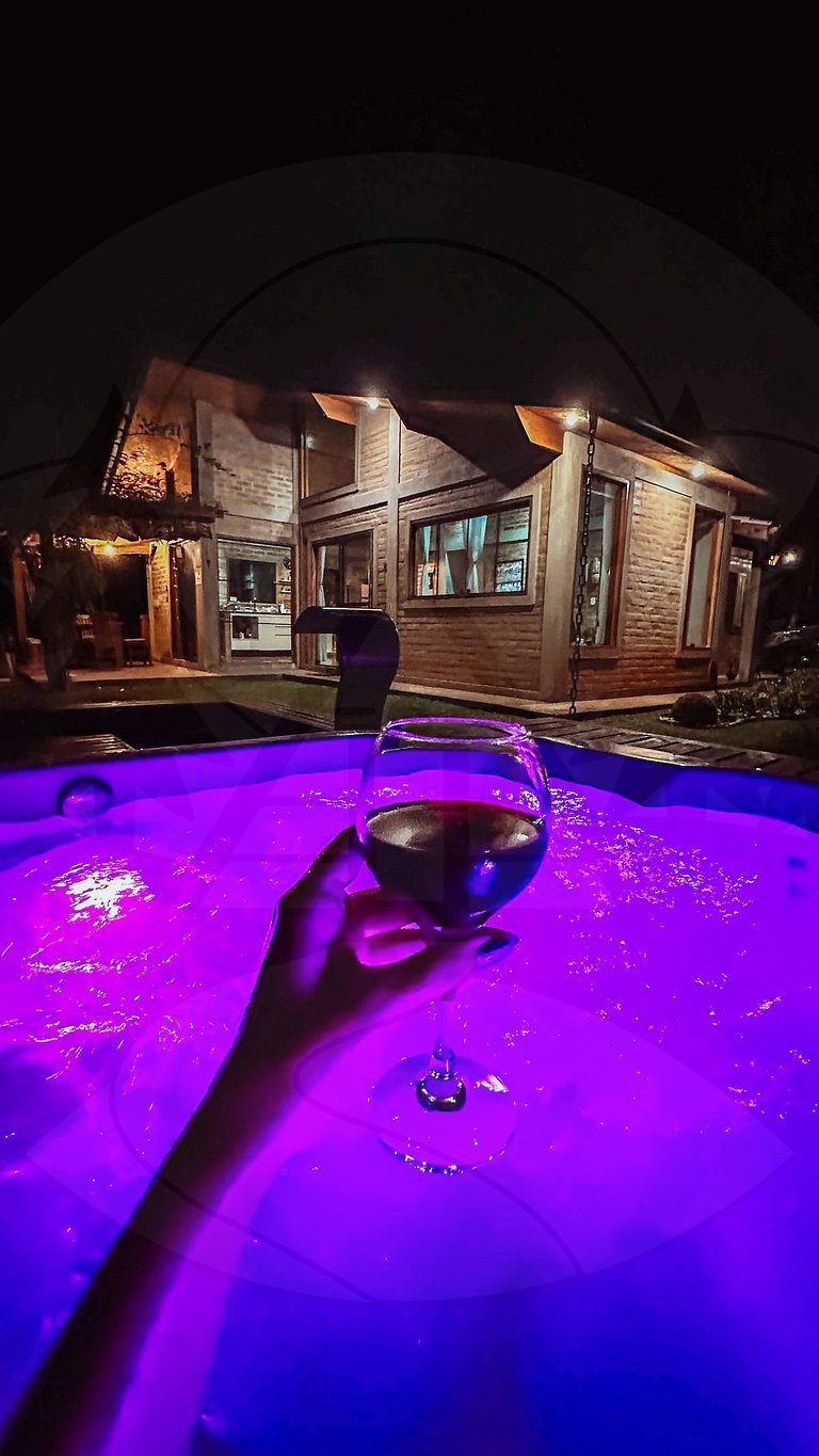 Refúgio com Hidro e Lareira na Serra da Cantareira