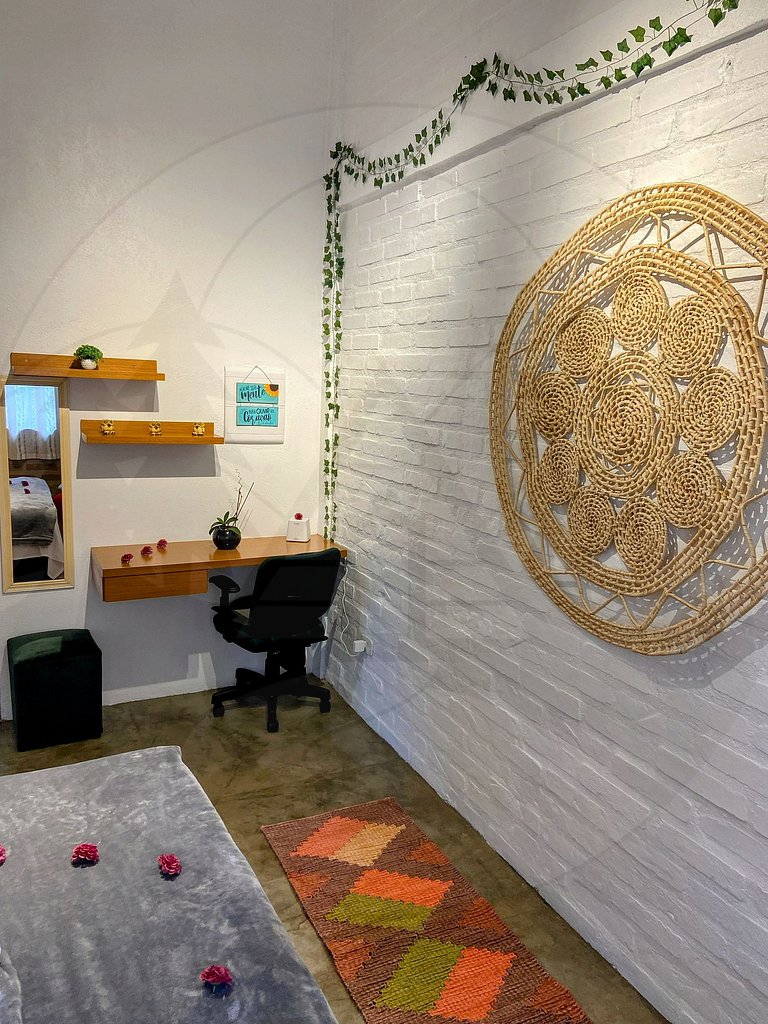 Refúgio com Hidro e Lareira na Serra da Cantareira