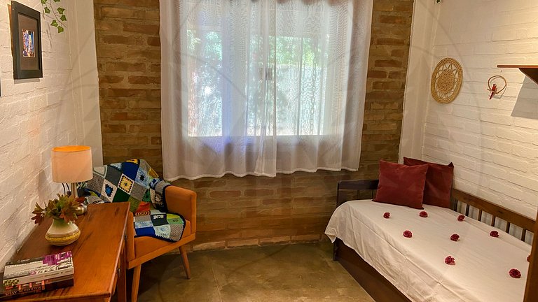 Refúgio com Hidro e Lareira na Serra da Cantareira