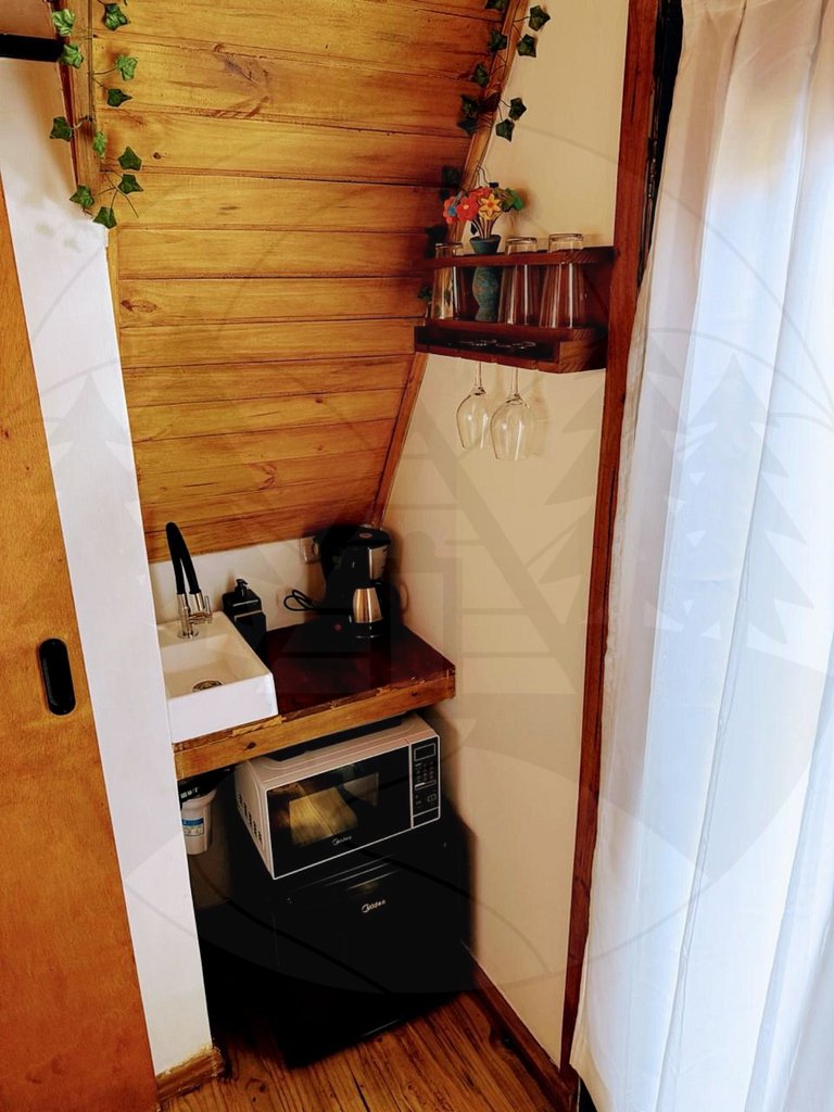 Cabana c/ Banheira e Lareira na Rota do Vinho