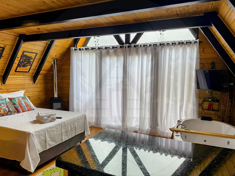 Cabana c/ Hidro, Lareira e Café na Rota do Vinho