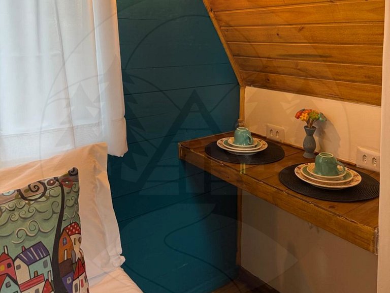 Cabana c/ Banheira e Lareira na Rota do Vinho