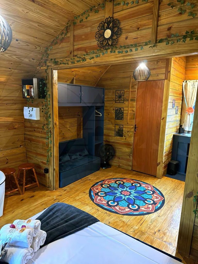 Cabana Barril do Bosque c/ Hidro e Café da manhã