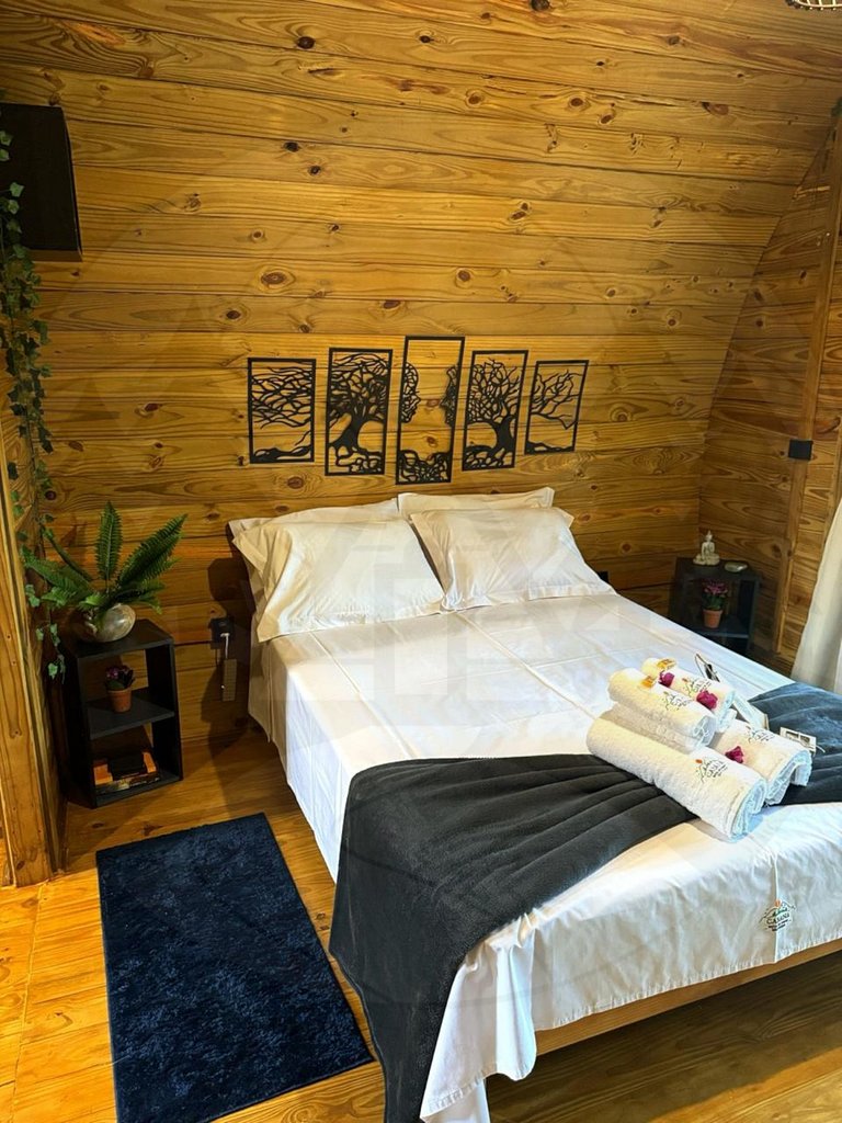 Cabana Barril do Bosque c/ Hidro e Café da manhã