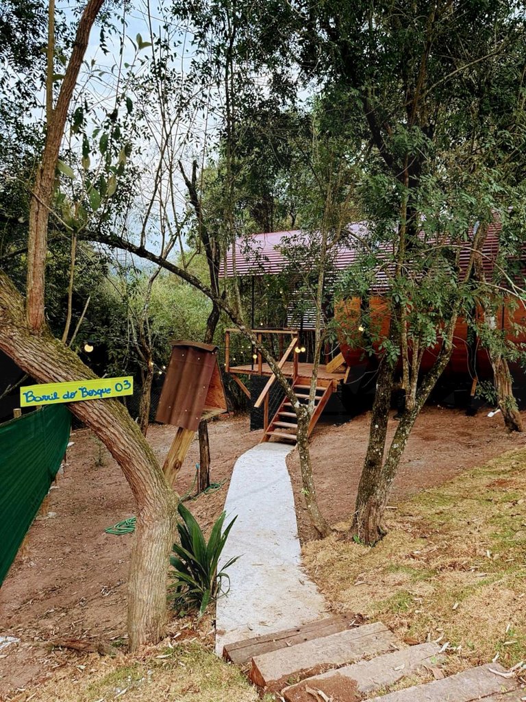 Cabana Barril do Bosque c/ Hidro e Café da manhã