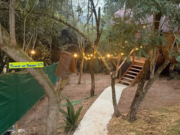 Cabana Barril do Bosque c/ Hidro e Café da manhã