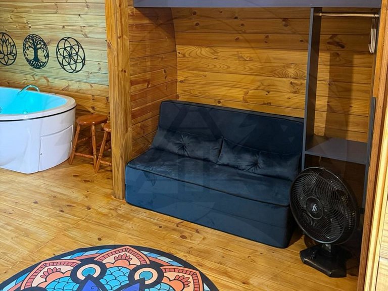 Cabana Barril do Bosque c/ Hidro e Café da manhã