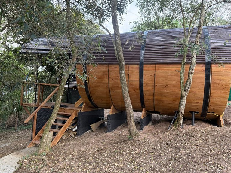 Cabana Barril do Lago com Hidro e Café da Manhã