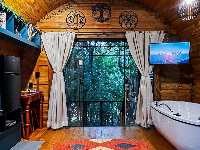 Cabana Barril do Lago com Hidro e Café da Manhã