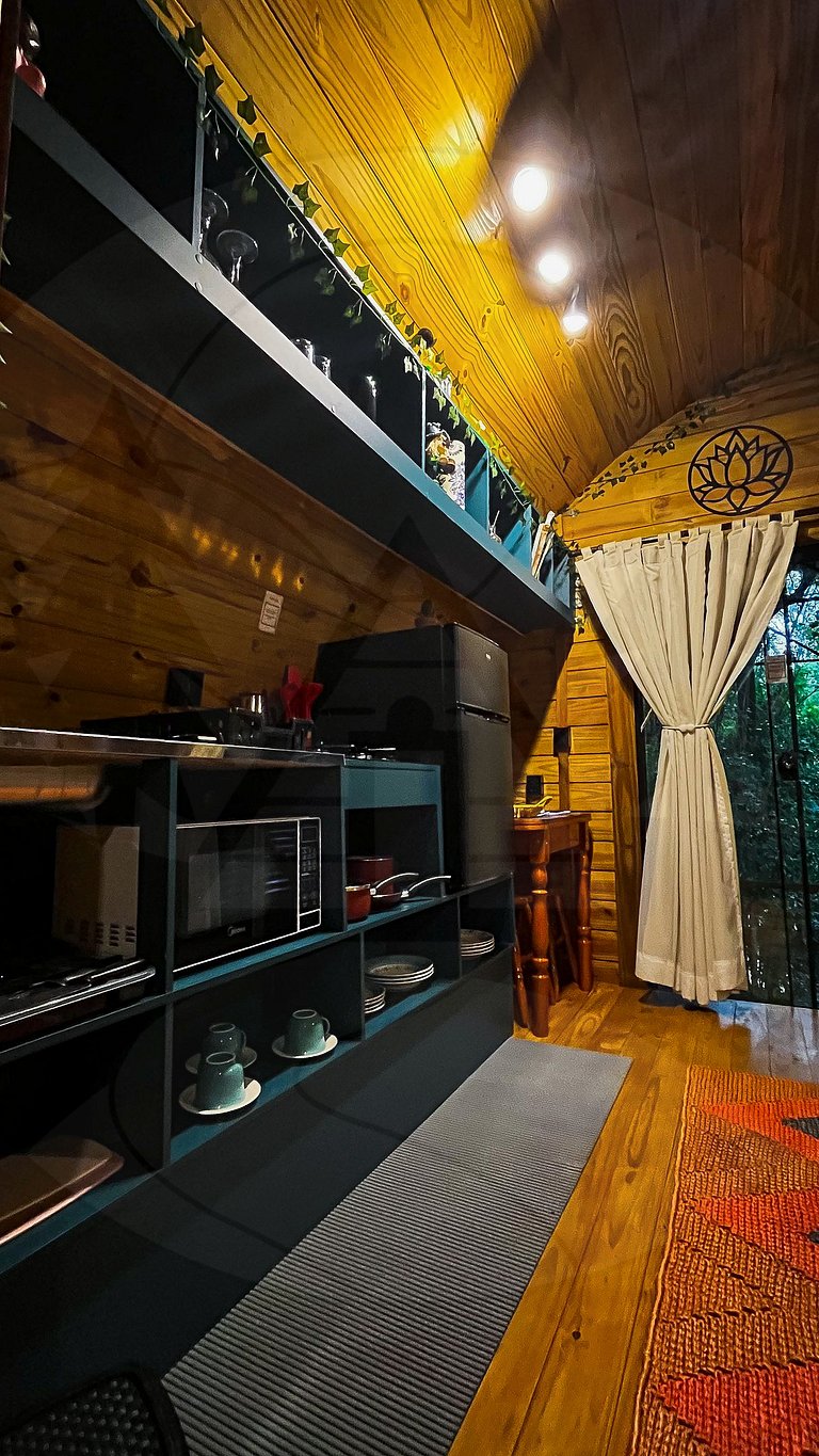 Cabana Barril do Lago com Hidro e Café da Manhã