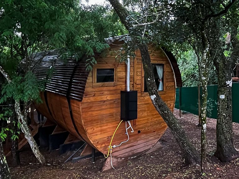 Cabana Barril do Lago com Hidro e Café da Manhã